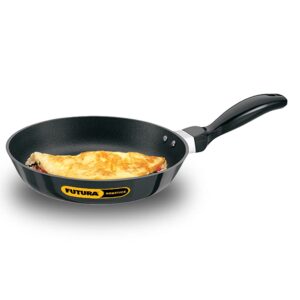 Hawkins Futura 22 cm Frying Pan, Non Stick Fry Pan, Small Frying Pan, Black